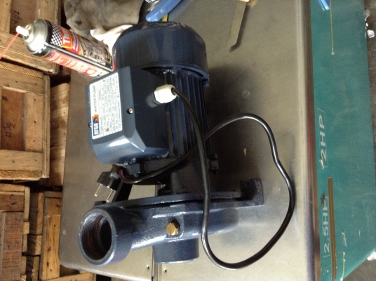 ขายด่วน ปั้มหอยโข่ง 1.1/2นิ้ว