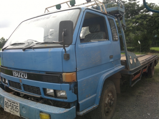 ขายรถ ISUZU NPR กระบะพื้นเรียบท้ายลาด