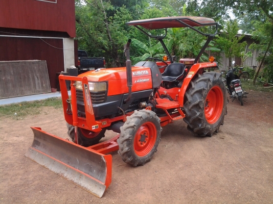 ขายรถไถ คูโบต้า L4508DI สภาพดี พร้อมใช้งานได้ทันที อุปกรณ์ครบ