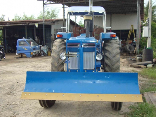 รถไถฟอรด์ 6600 ขายแล้วครับ  400000 บาทถ้วน