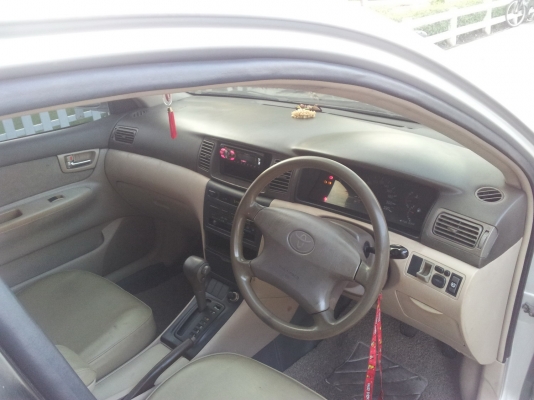 ALTIS ตัวใหญ่ ปี2001สีบรอนซ์เงิน เกียร์ออโต้ ติดแก๊ส LPG รถพร้อมใช้ ราคาต่อรองได้