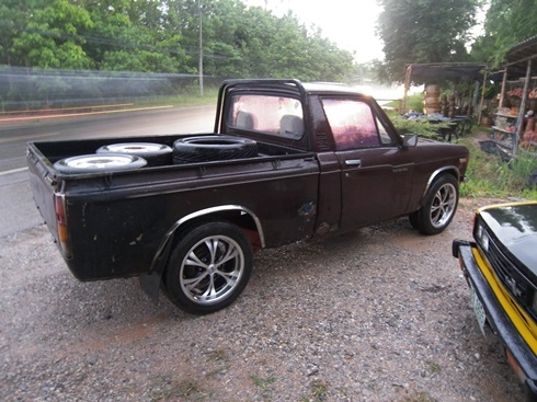 ขายครับ ISUZU KB20 เบนซิน คลาสิคสุดเท่ห์ ขายครับ ISUZU KB20 เบนซิน คลาสิคสุดเท่ห์