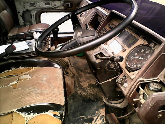 ขายรถหกล้อดั้ม185แรง Krราคาต่อรองตามที่คุณต้องการ