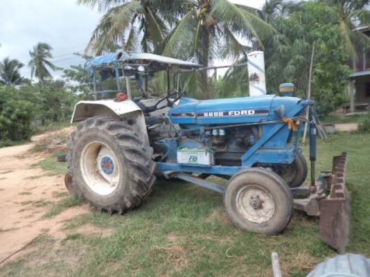 ขายรถไถฟอร์ดT1 สภาพดีราคาถูกๆๆพร้อมใช้งานคับ