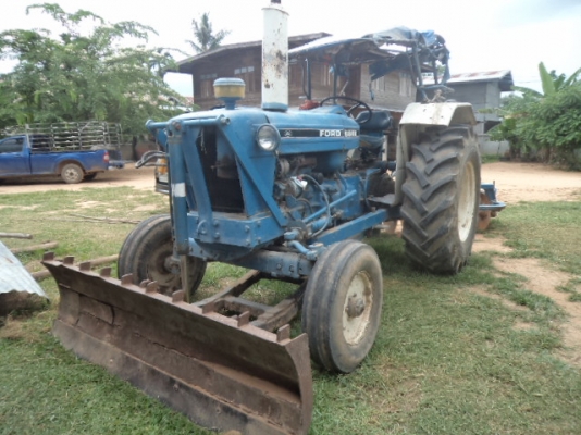 ขายรถไถฟอร์ดT1 สภาพดีราคาถูกๆๆพร้อมใช้งานคับ
