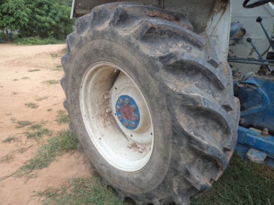 ขายรถไถฟอร์ดT1 สภาพดีราคาถูกๆๆพร้อมใช้งานคับ