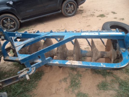 ขายรถไถฟอร์ดT1 สภาพดีราคาถูกๆๆพร้อมใช้งานคับ