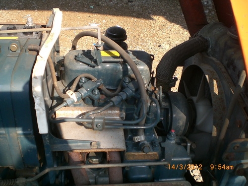 รถไถเล็กคูโบต้า B6000 4WD ขนาด 15 แรงม้า 2เพลา เก่านอก