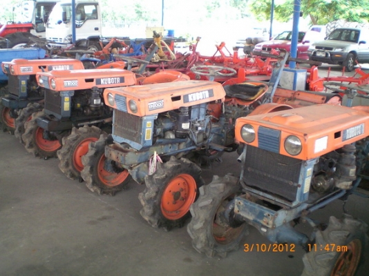 รถไถเล็กคูโบต้า B6000 4WD ขนาด 15 แรงม้า 2เพลา เก่านอก