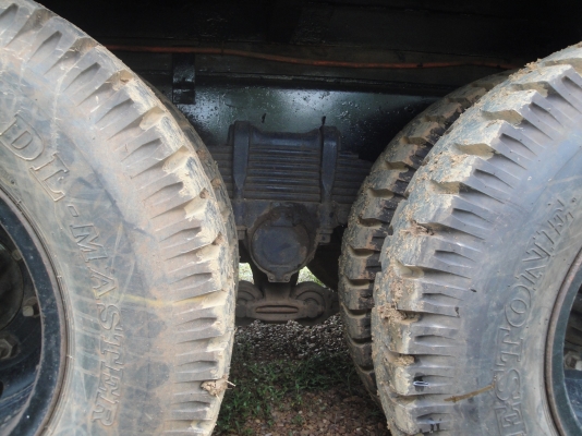 10 ล้อ เพลาเดียว ROCKY 175