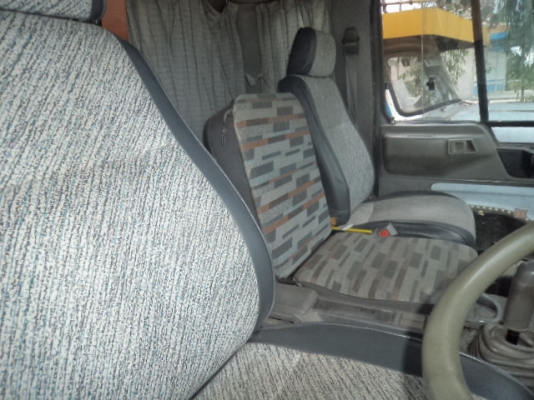 ขายรถ6ล้อฮีโน่ราคาถูกๆช่วงยาว6เมตรGD176เครื่องEH700 เบรกทิฟฟี พวงมาลัยเพาเวอร์