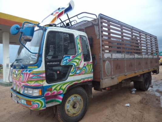 ขายรถ6ล้อฮีโน่ราคาถูกๆช่วงยาว6เมตรGD176เครื่องEH700 เบรกทิฟฟี พวงมาลัยเพาเวอร์