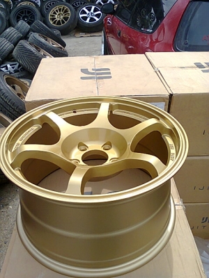 ขายล้อ RG2 ใหม่ชุดละ 9500 0806260417 เล็กครับ