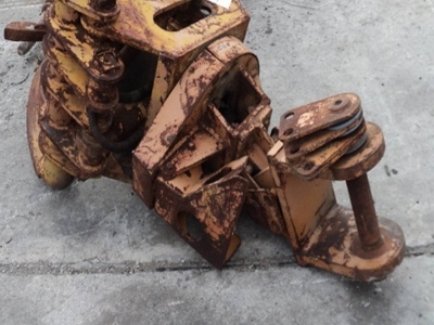 ขาย- งาคีบไม้ สำหรับรถขุด แบคโฮ แบบหมุนได้ มือสองเก่าญี่ปุ่น = 85,000 บาท ขาย- งาคีบไม้ สำหรับรถขุด แบคโฮ แบบหมุนได้ มือสองเก่าญี่ปุ่น = 85,000 บาท