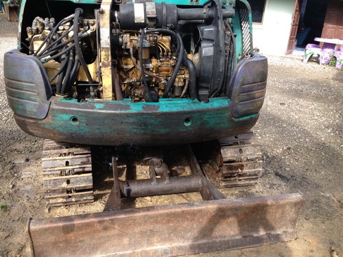 ขายรถขุด เล็ก KOMATSU PC30-7 สภาพพร้อมใช้ราคาเบาๆ