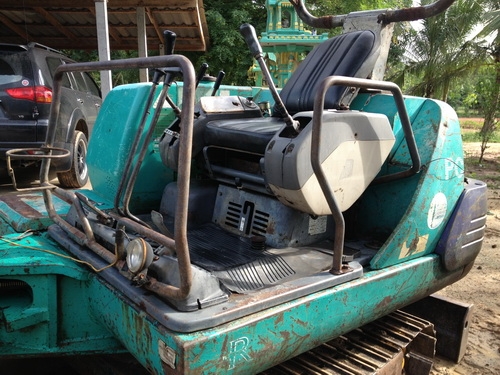 ขายรถขุด เล็ก KOMATSU PC30-7 สภาพพร้อมใช้ราคาเบาๆ