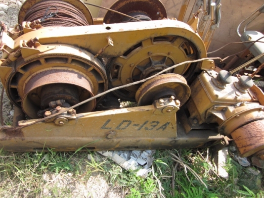 ขาย--วิ๊นสำหรับตอกเสาเข็ม / ปั่นจั่น เครื่อง MITSUBISHI 4 สูบ ดีเซล ขาย--วิ๊นสำหรับตอกเสาเข็ม / ปั่นจั่น เครื่อง MITSUBISHI 4 สูบ ดีเซล