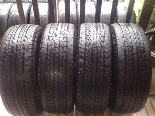 ยาง pirelli 275-60-17 ดอกหนาๆตามรูปขายเส้นล่ะ1000บาท