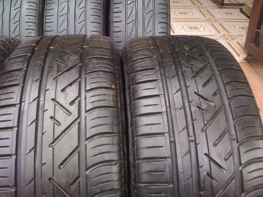 ยาง 215 50 17ดอกหนาๆมี1ชุด