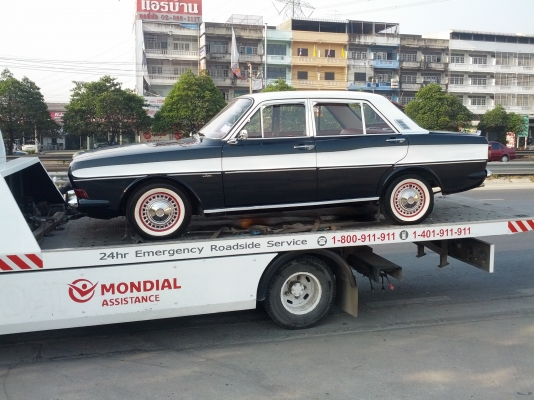 ขาย ford taunus 15m 1967 เยอรมันแท้สวยๆหายากคลาสสิคแท้ๆไม่มีอีกแล้วรถเคยโชว์งานต่างๆมาแล้ว