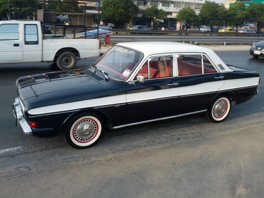 ขาย ford taunus 15m 1967 เยอรมันแท้สวยๆหายากคลาสสิคแท้ๆไม่มีอีกแล้วรถเคยโชว์งานต่างๆมาแล้ว