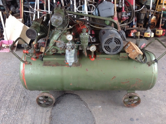 ขาย ปั๊มลม 3 HP 260 ลิตร  เก่าญี่ปุ่นสภาพพร้อมใช้ครับ
