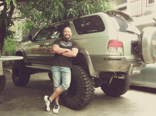 เพลาหน้าหลัง Tiger 4x4  ถูกๆครับ