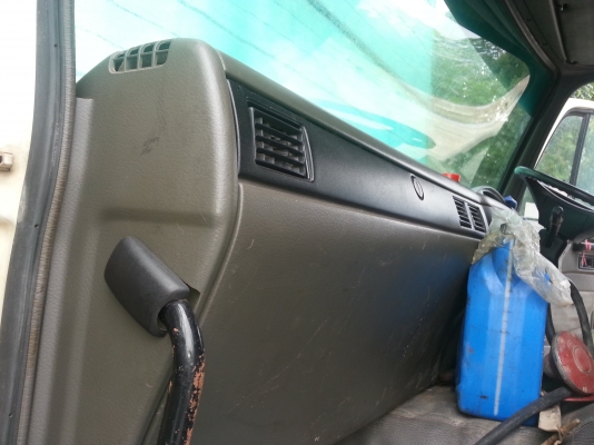 NISSAN DIESEL 10 ล้อโม่ปูน