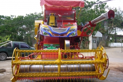 ต้องการซื้อดาวรถเกี่ยวจ้าวช้าง