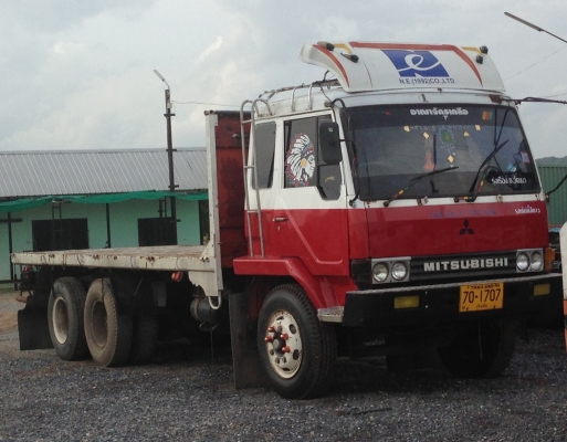 MITSUBISHI FUSO FN515 - 175 HP 6D15 สิบล้อเพลาเดียว กระบะเหล็กพื้นเรียบความยาว 6.20 เมตรสภาพสวย เครื่องแห้งแรงดี ภายในเก๋งคอนโซลสวยครบพร้อม พวงมาลัยเพาเวอร์ ระบบเบรคทริ๊ปฟี้ ช่วงล่างคัชซีสวยมาก ยางสภาพดี 10 เส้นประมาณ 70\% พร้อมใช้งานได้เลย เอกสารทะเบียนคร MITSUBISHI FUSO FN515 - 175 HP 6D15 สิบล้อเพลาเดียว กระบะเหล็กพื้นเรียบความยาว 6.20 เมตรสภาพสวย เครื่องแห้งแรงดี ภายในเก๋งคอนโซลสวยครบพร้อม พวงมาลัยเพาเวอร์ ระบบเบรคทริ๊ปฟี้ ช่วงล่างคัชซีสวยมาก ยางสภาพดี 10 เส้นประมาณ 70\% พร้อมใช้งานได้เลย เอกสารทะเบียนคร