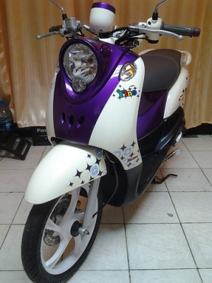 ขายด่วน Fino ลายแฟชั่น ปี54(ล้อแม็กซ์) ขายกันราคาเร้าๆเลยครับ