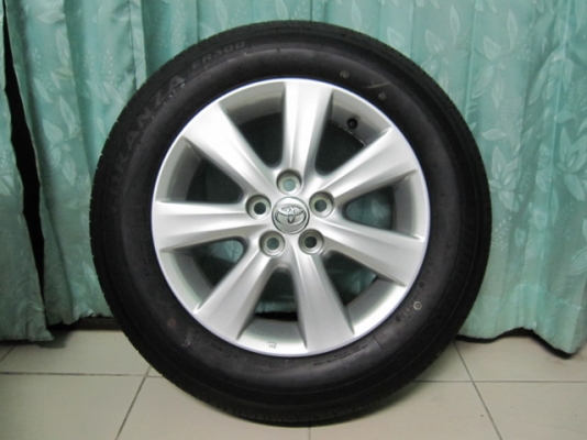 ขายล้อแม็ก Totayo Altis พร้อมยางป้ายแดง Bridgestone ยังมีเส้นหน้ายางอยู่เลย