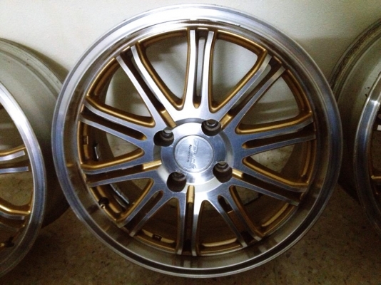 ขายแม็กcoupe racing ขอบ15 4รู100