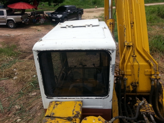 ขายด่วน หัวเก๋งKOMATSU PC200-5 ตัดพรุ้งนี้ครับ