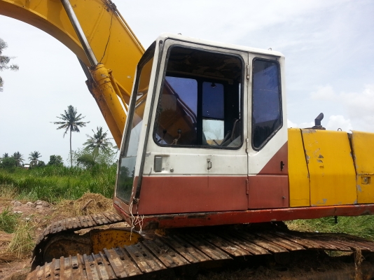 ขายด่วน หัวเก๋งKOMATSU PC200-5 ตัดพรุ้งนี้ครับ