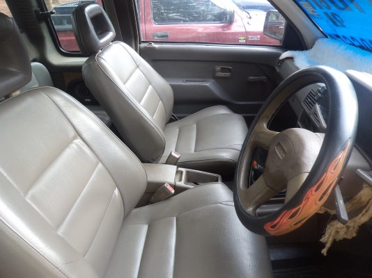 ISUZU TFR (HPY) ISUZU TFR (HPY)