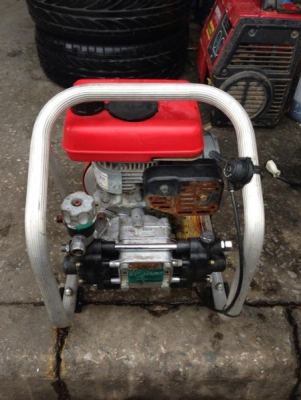 ขาย ปั๊มน้ำสนามแรงดันสูง  เก่าญี่ปุ่น