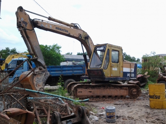 ขายแม็กโครKoMATSU PC 120.รุ่น2สวยพร้อมใช้ลอนเลอร์7ลูก120เต็มคับ