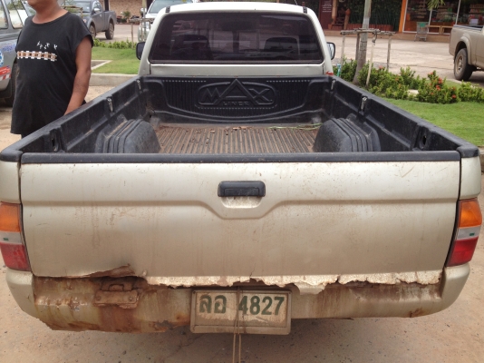 MITSUBISHI, L200 STRADA 2.5 POWER ปี 2001 เกียร์ธรรมดา MITSUBISHI, L200 STRADA 2.5 POWER ปี 2001 เกียร์ธรรมดา