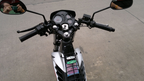 Sonic ปลายปี48 เดิมๆมือเดียวล้อแม็ค 22500 บาท