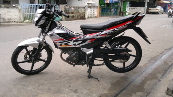 Sonic ปลายปี48 เดิมๆมือเดียวล้อแม็ค 22500 บาท