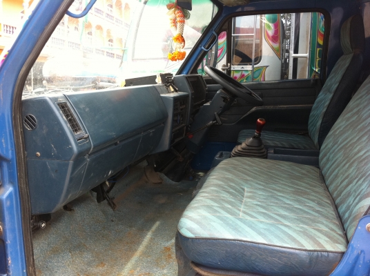 ISUZU NPR (ดั้มอลูมิเนียม-เทรน 3 ตัน)