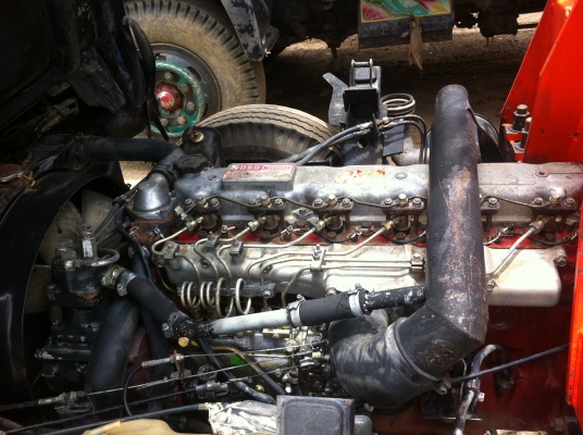 ISUZU NPR (ดั้มอลูมิเนียม-เทรน 3 ตัน)