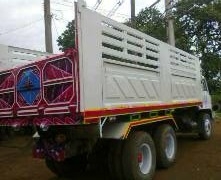 HINO F17 - 185 HP HO7C สิบล้อดั๊มพ์ 2 เพลา กระบะดั๊มพ์เหล็ก 12 ตันของสามมิตรลอนเฉียง เครื่องแน่นแรงดี ภายในเก๋งคอนโซลสวยครบ พวงมาลัยเพาเวอร์ เบรคทริ๊ปฟี้ ช่วงล่างแน่นคัชซีไม่มีบวม ยางสภาพใหม่ 10 เส้นพร้อมบรรทุกพร้อมใช้งาน เอกสารเล่มทะเบียนครบพร้อม ราคาต่อ