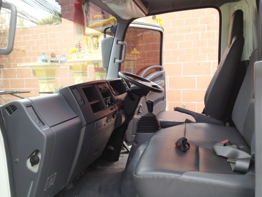 ขายรถบรรทุก 4 ล้อ Isuzu NLR 130 ปี 54 (รถห้าง) ทะเบียนไม่ติดเวลา