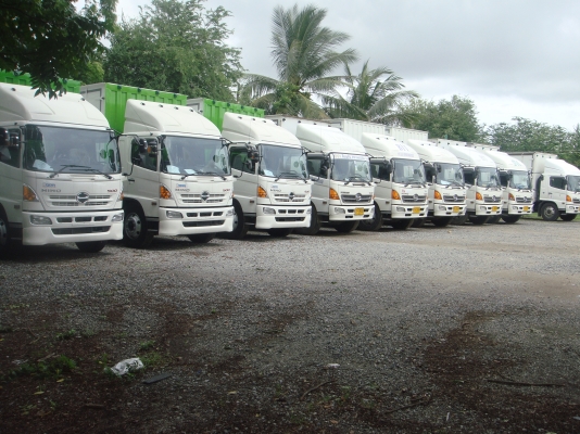 มี 6 ล้อ ตู้ 10 ประตู ต้องการวิ่งงานประจำ