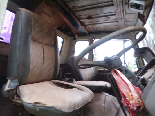 HINO FD หกล้อ ขายตามสภาพ ไม่มีเล่มทะเบียน HINO FD หกล้อ ขายตามสภาพ ไม่มีเล่มทะเบียน