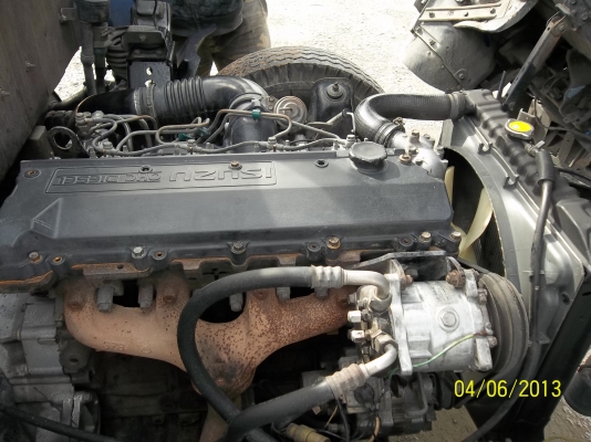 NPRหัวกาตูน 4HF1 ต้องการขายด่วนๆคับ 089-9109951มาก่อนดูก่อนครับ