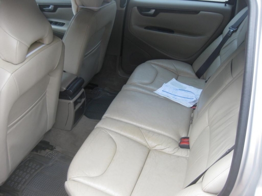 ขาย VOLVO V70 Van