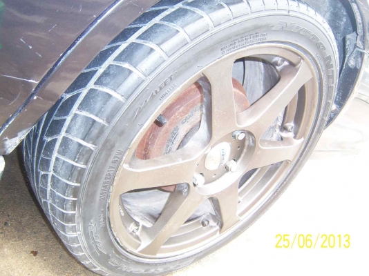 แม็กญี่ปุ่น 17 x 7 พร้อมยาง 4รู114 แม็กญี่ปุ่น 17 x 7 พร้อมยาง 4รู114